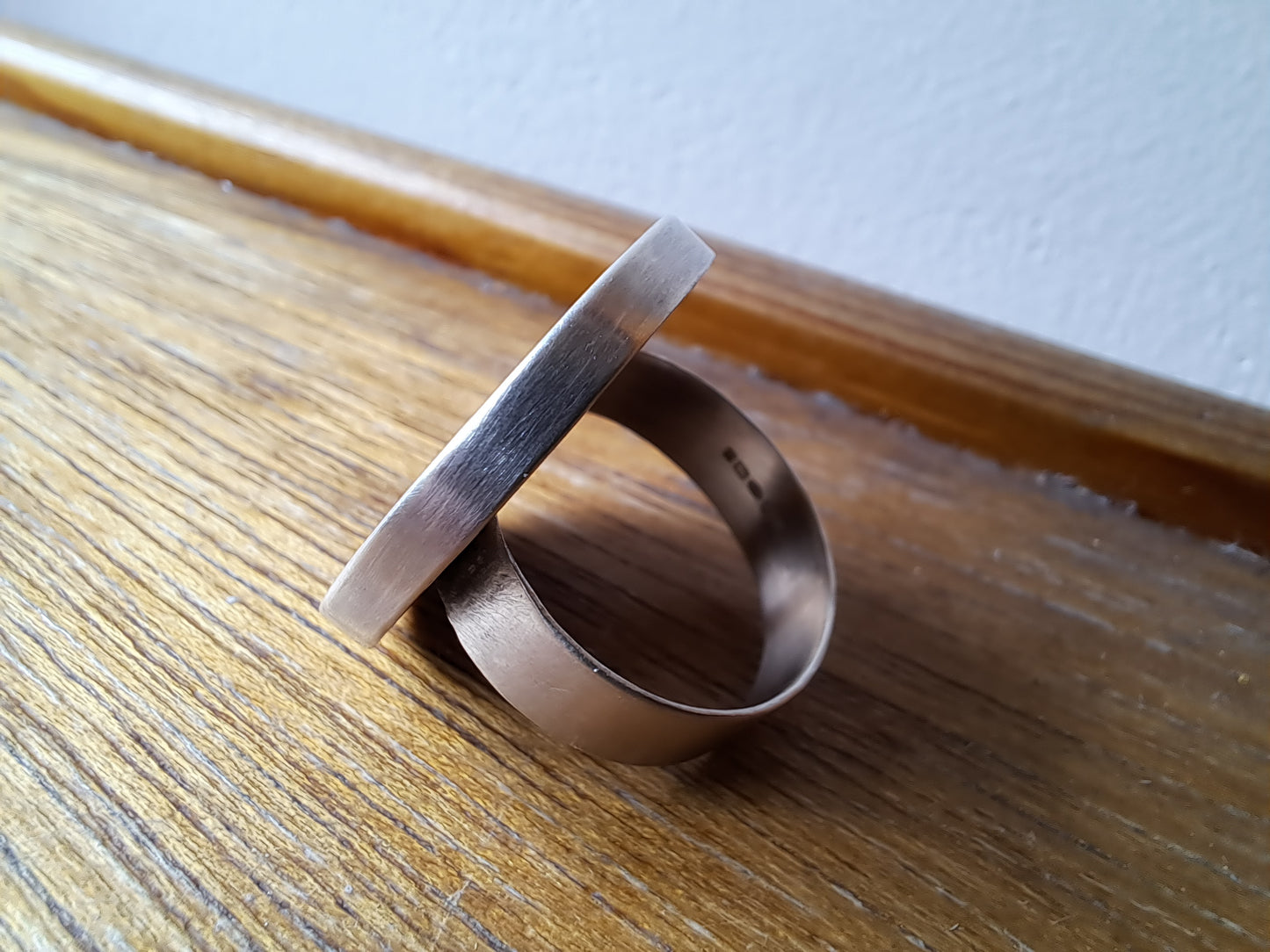 Carole Ramsden Silver - CR104 - Large round silver and enamel ring