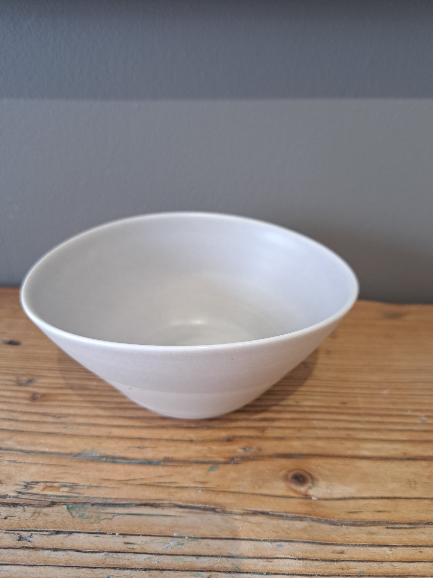 Rebecca Callis Porcelain - Small asymmetrical bowls