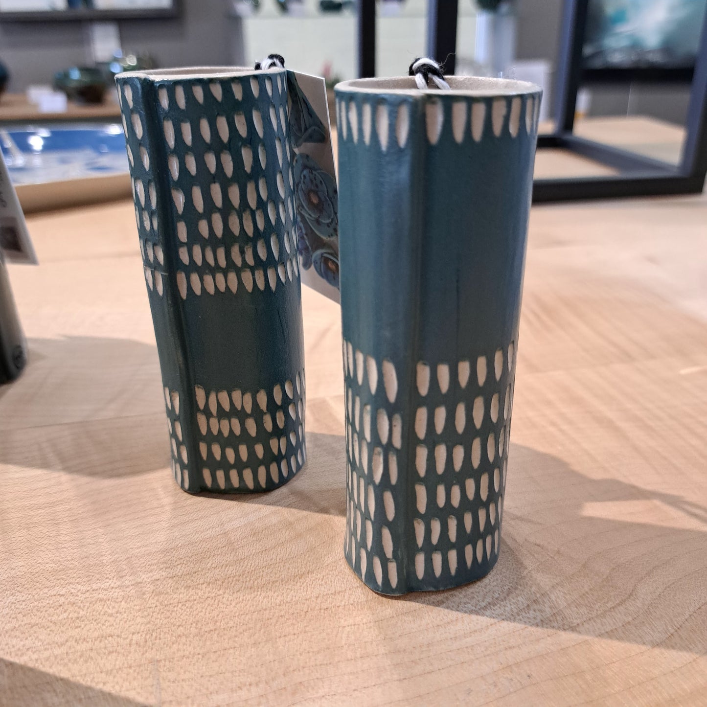 Natalie Elderton - Dark Green Dashed Cylinder Vase