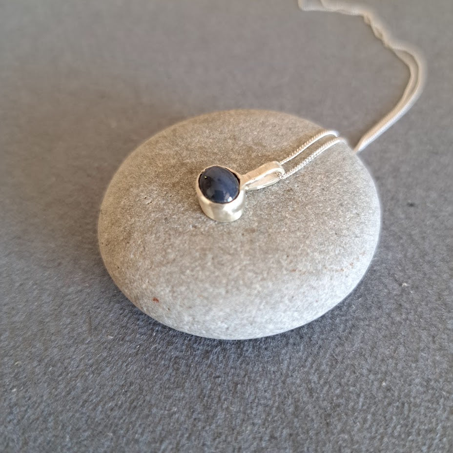 Carole Ramsden Silver - Melted navy blue sea glass cabochon necklace