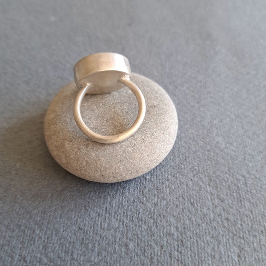 Carole Ramsden Silver - Sea green sea glass riveted bezel ring