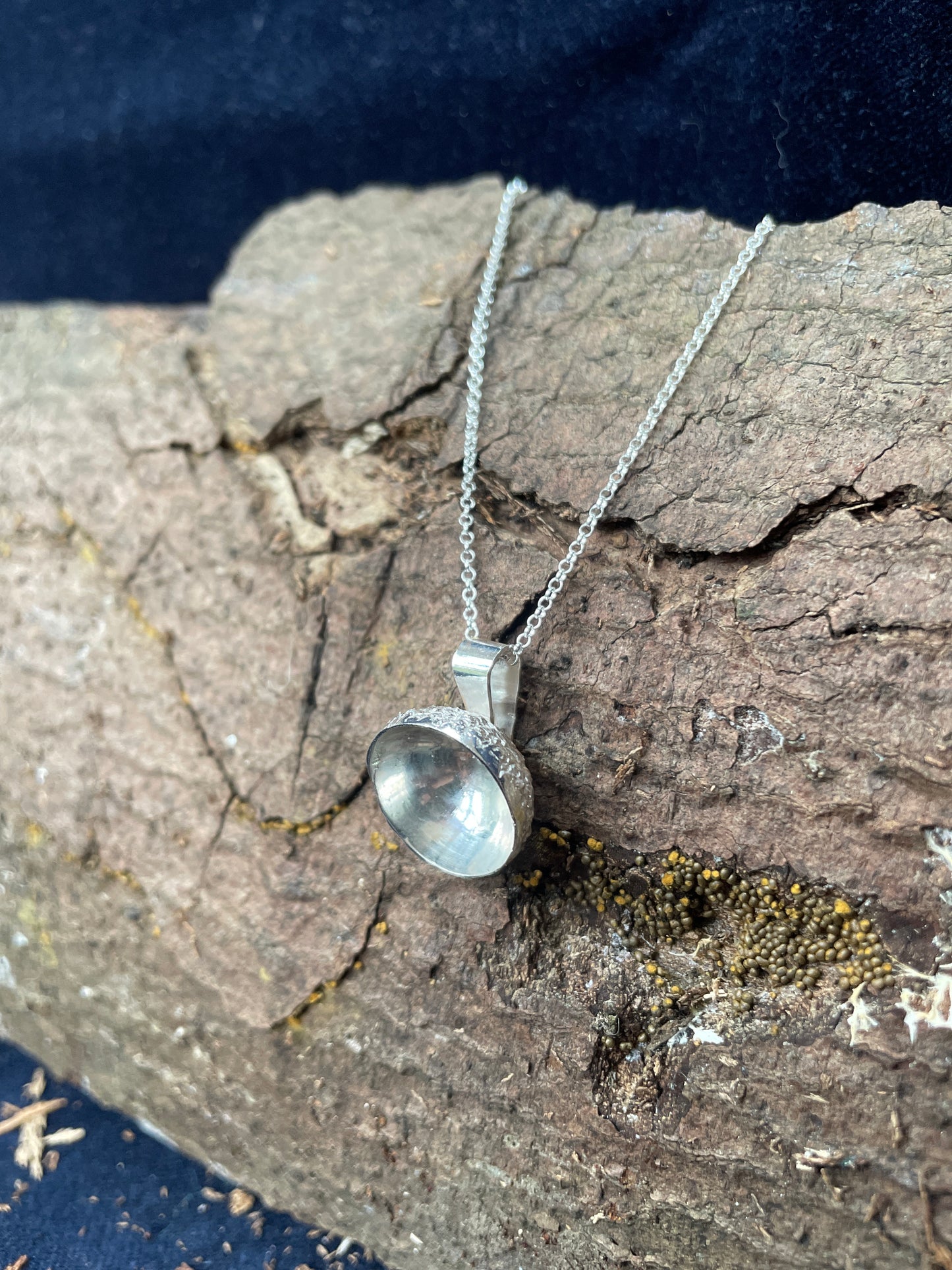 Anthea Peters - Acorn pendant