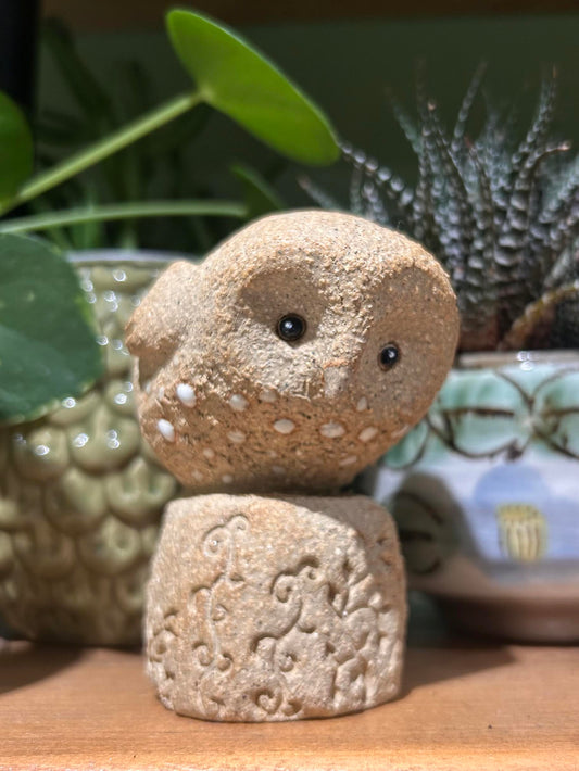 Kate Ellis - Crank Clay Owl on Log