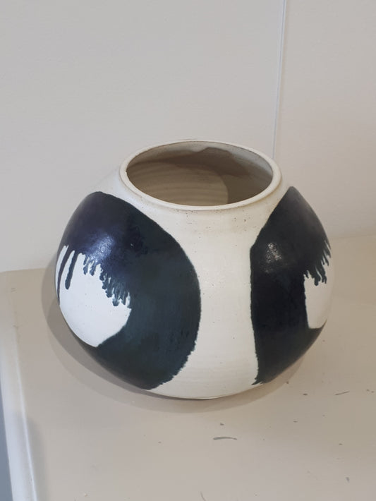 Danielle Pilling Ceramics - Headland Collection Vase 7