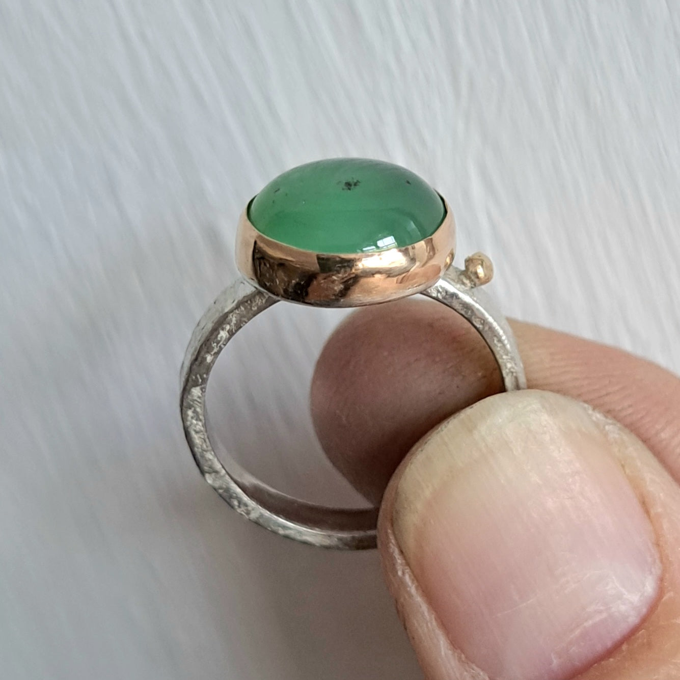 Carole Ramsden Silver - CR145 - Silver and 9k gold chrysoprase ring