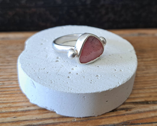 Carole Ramsden Silver - CR179 - Silver and pink opal ring