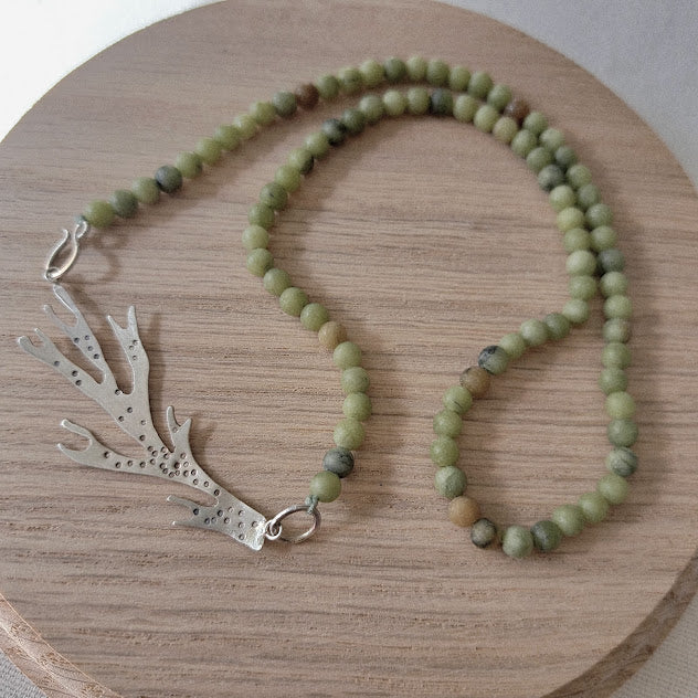 Carole Ramsden Silver - CR305 - Green opal beaded seaweed necklace