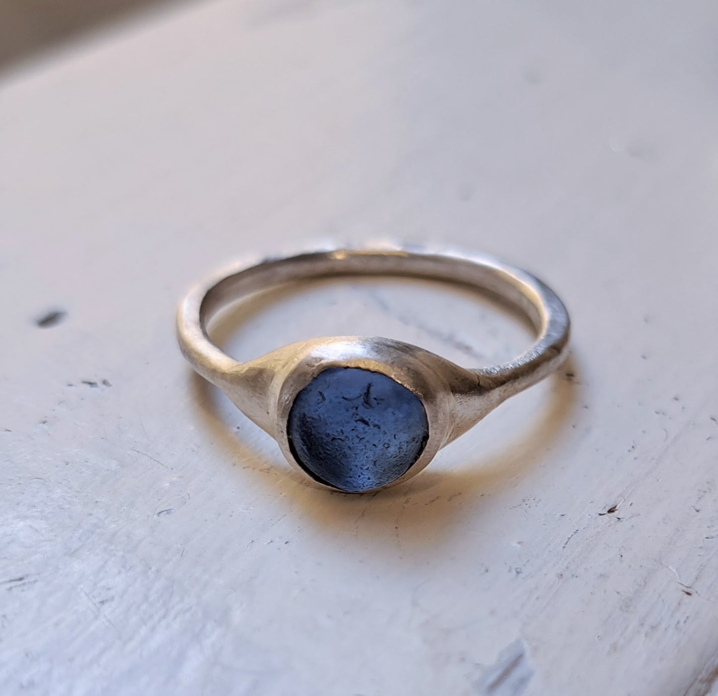 Carole Ramsden Silver - CR147 - Cobalt blue seaglass ring