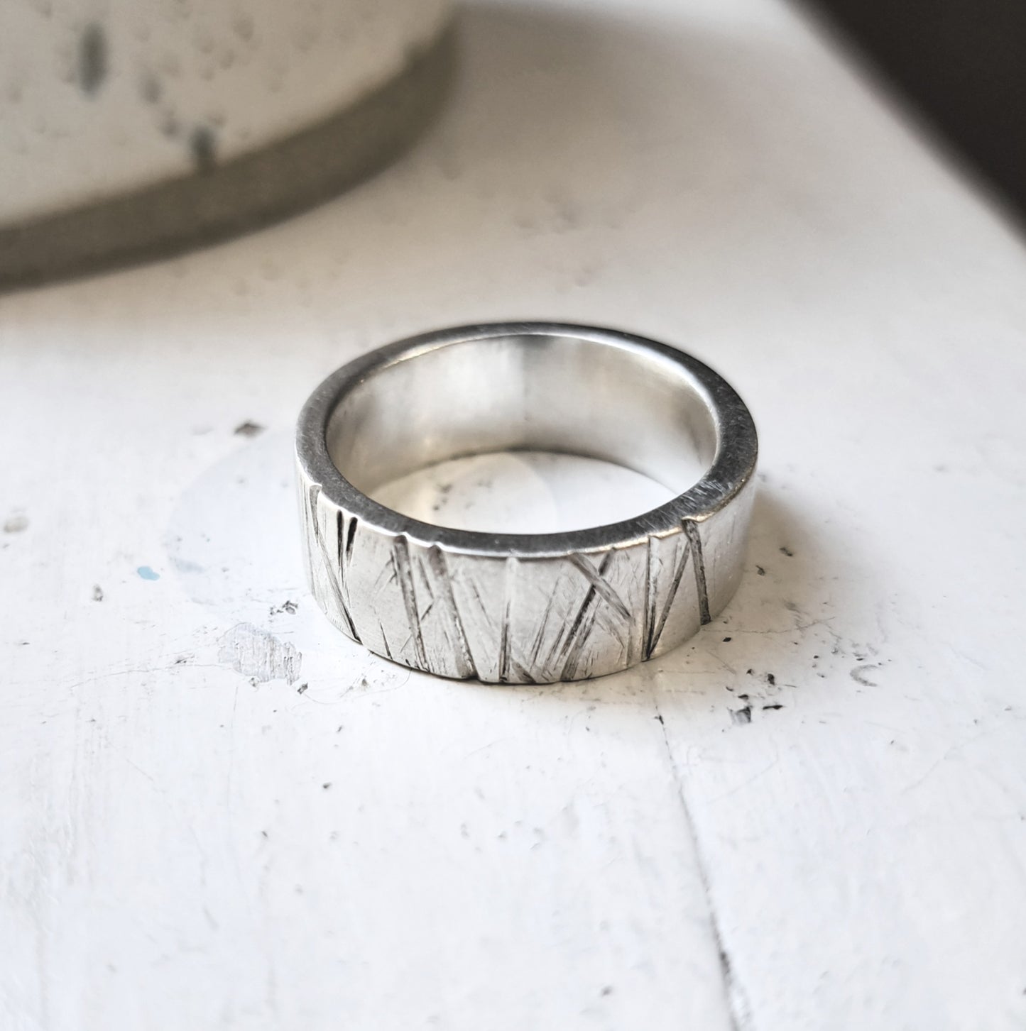 Carole Ramsden Silver - CR155 - Silver heavyweight driftwood ring