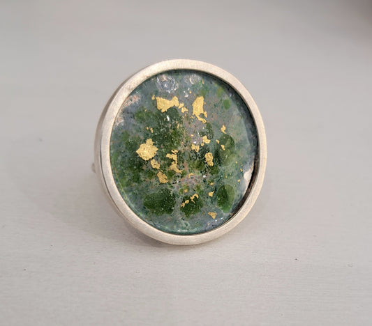 Carole Ramsden Silver - CR166 - Large enamelled silver pool ring with gold leaf