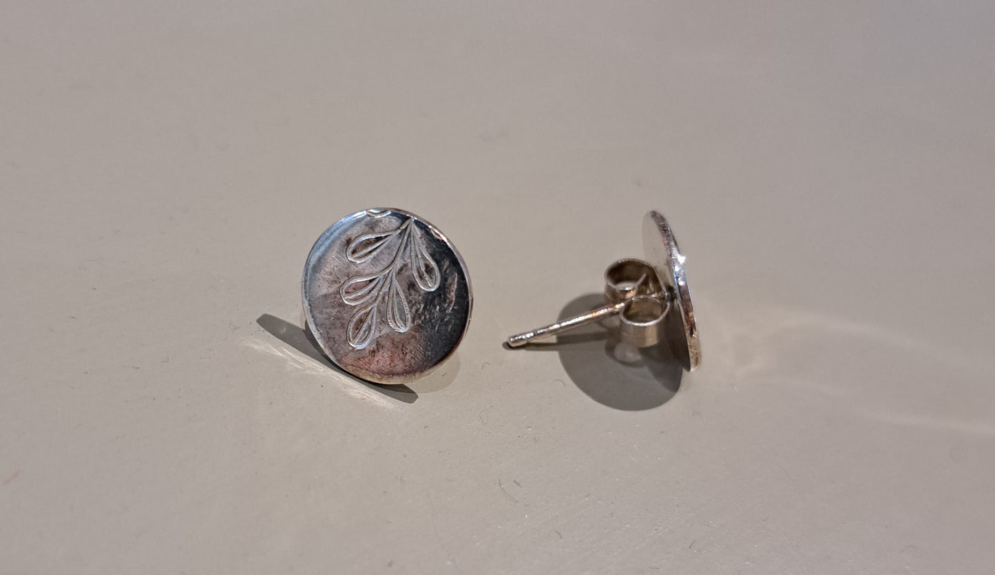 Anthea Peters - Leaf studs