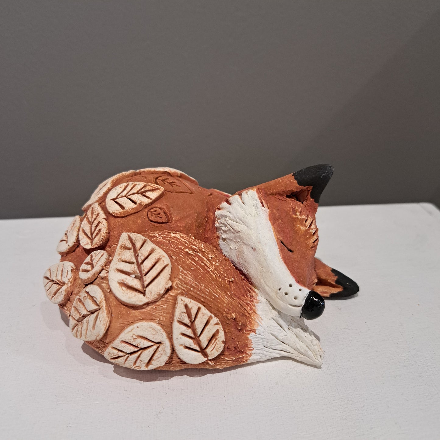 Kate Ellis - Sleeping Red Fox
