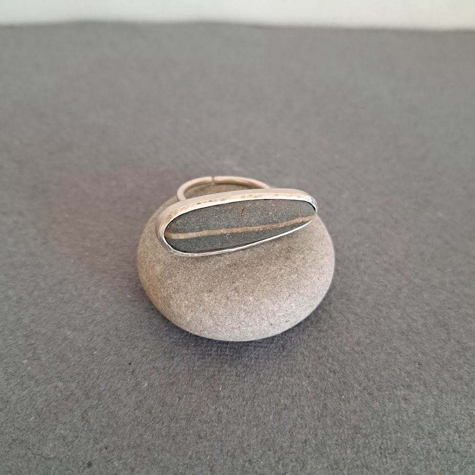 Carole Ramsden Silver - Basalt & quartz beach pebble statement ring