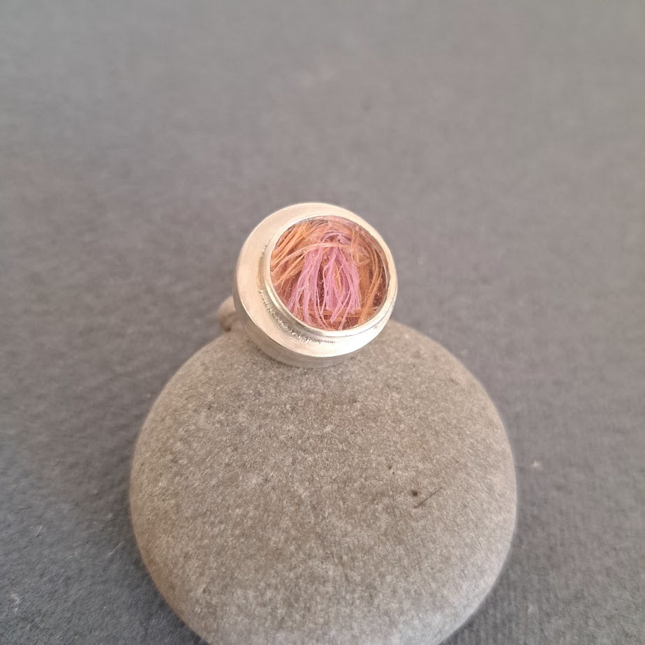 Carole Ramsden Silver - Pink/orange dolly rope treasure ring