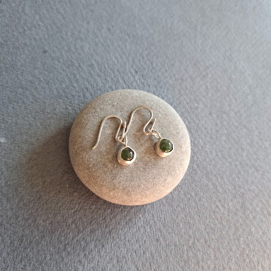Carole Ramsden Silver - Melted moss green sea glass cabochon earrings