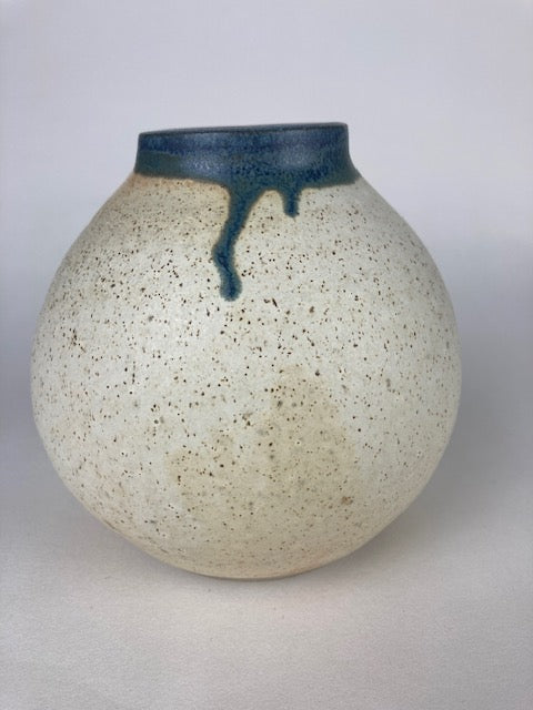 Danielle Pilling - Studio 9 Ceramics - Bay Collection