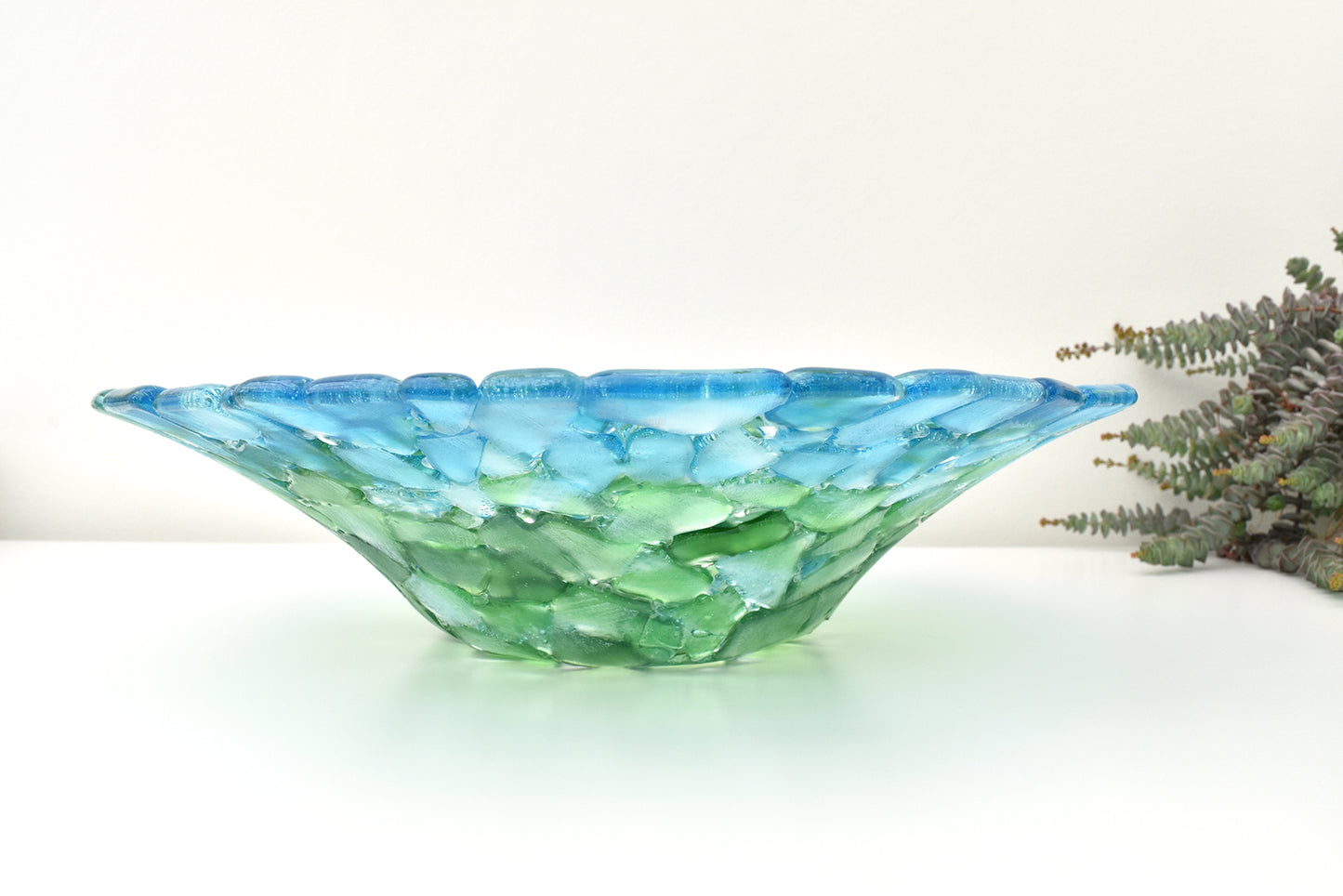 Tanja Entwistle Glass - BL-014 Melting Green Aqua Bowl