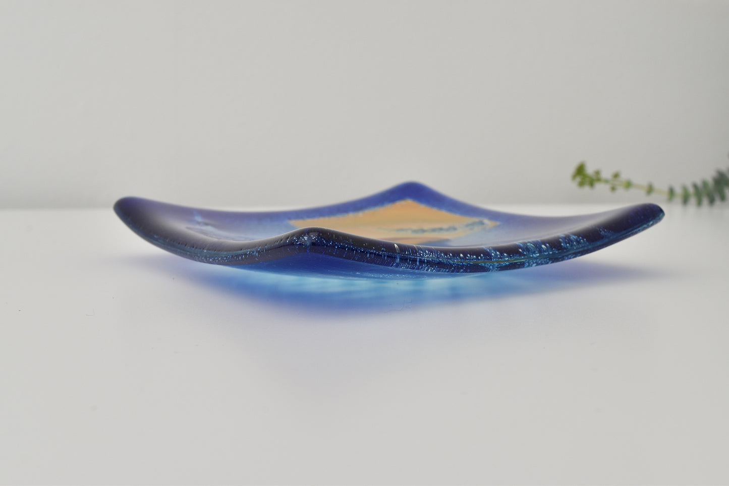 Tanja Entwistle Glass - TR-032 Portal Collection Ring Dish