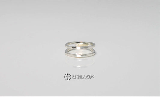 Karen J Ward - Dual hammered ring KW81