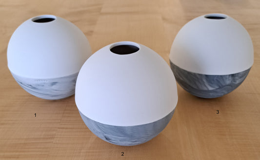 Lesley Doe Ceramics - Small Marbled Orb