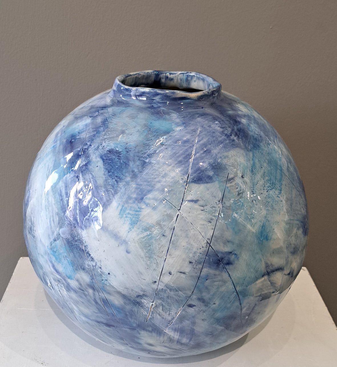 Carr House Studio - Moon Jars Large