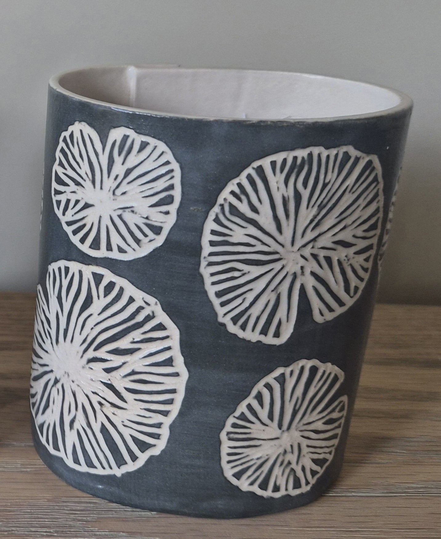 Natalie Elderton - Waterlily Sgraffito vase